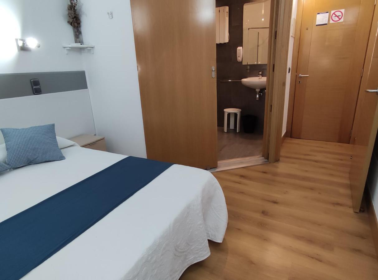 Alojadonosti City Center San Sebastian Room photo